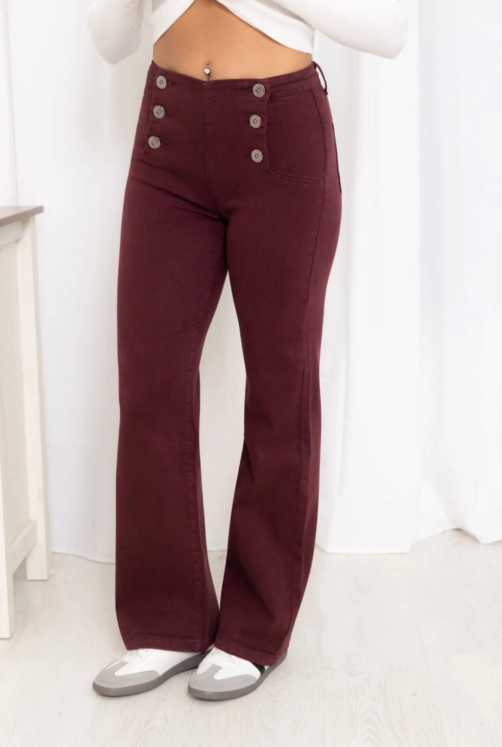 Jean Flare Bordeaux Taille Haute à Boutons Pont